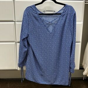 Wantable size large blouse. Blue with white polka dots.